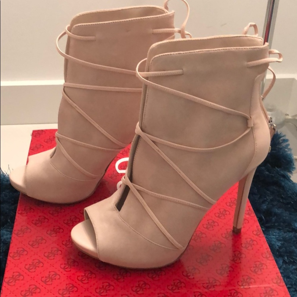Guess Ayanna lace up bootie
